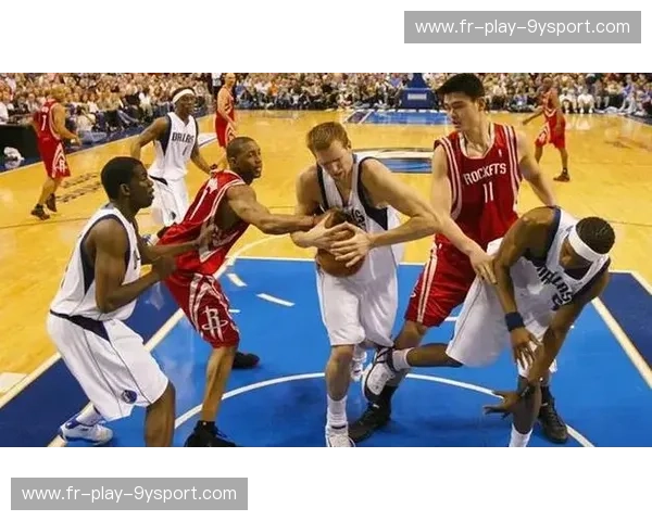 姚麦连线,烈火燃情:重温2005火箭与小牛的史诗对决 姚麦连线,烈火燃情:重温2005火箭与小牛的史诗对决